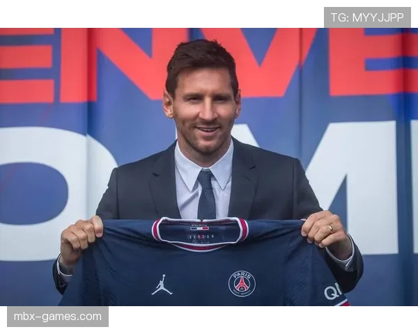 梅西闪耀巴黎圣日耳曼，传奇篇章续写辉煌成就