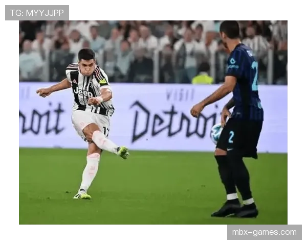 尤文图斯中场失控频遭断球，节奏紊乱下创造力缺失问题凸显